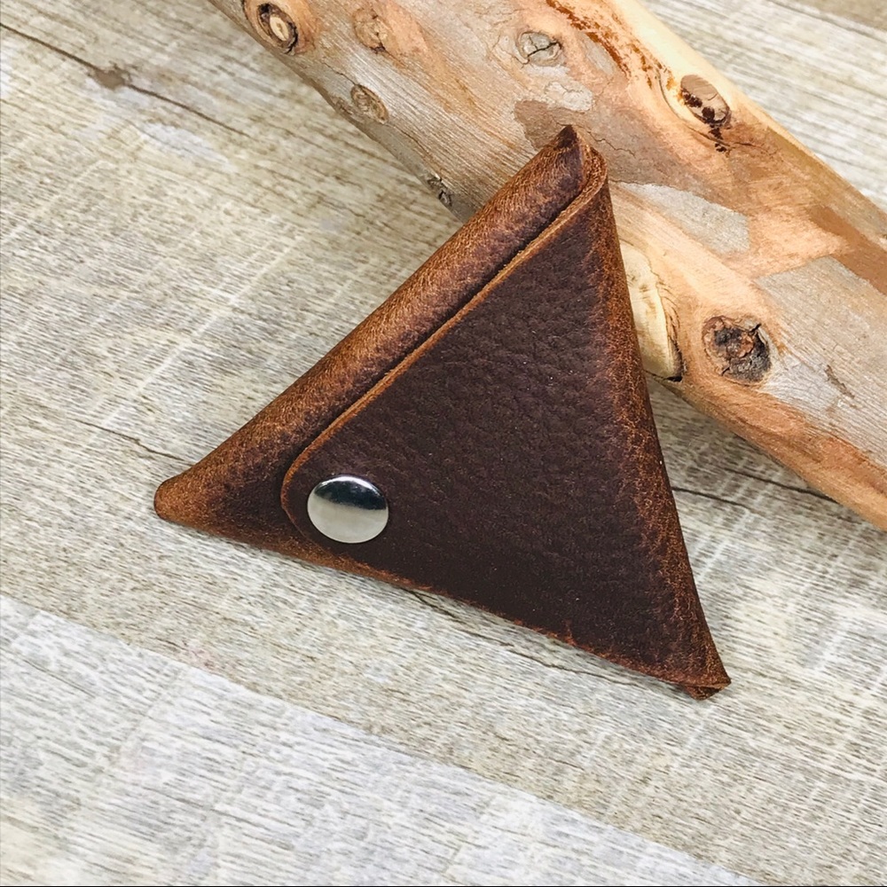 Triangle coin pouch Pebbled Brown oil tanned 3.75” inch hand crafted - Picture 2 of 5